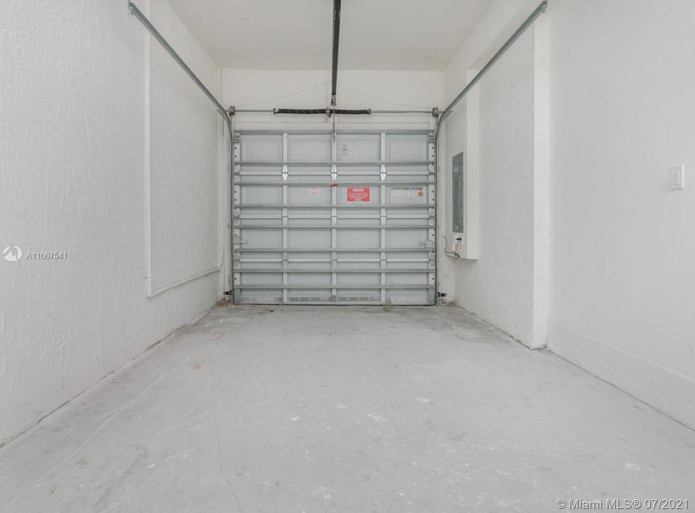 11577 Southwest 253rd Street Homestead, FL 33032 - Photo 30 of 33 Gallery Image 30