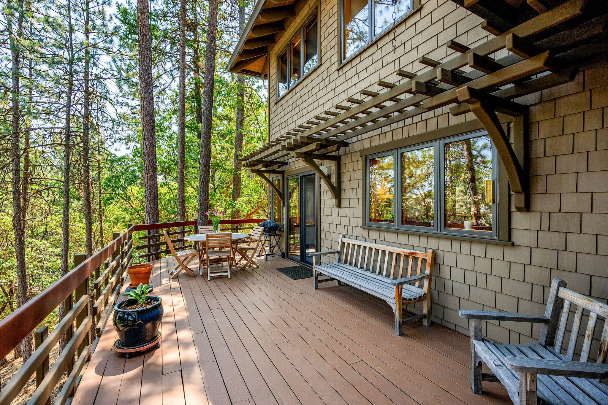 375 Ashland Loop Road Ashland, OR 97520 - Photo 25 of 64 ApxALR (16)