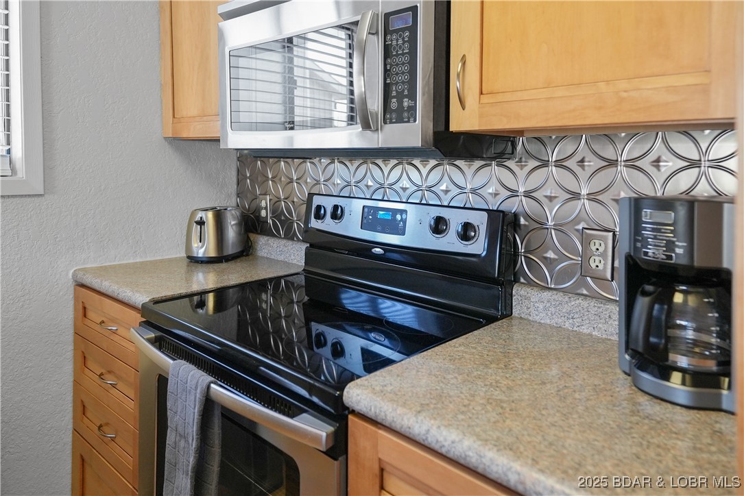 245 Indian Pointe, Unit 245 Osage Beach, MO 65065 - Photo 10 of 31