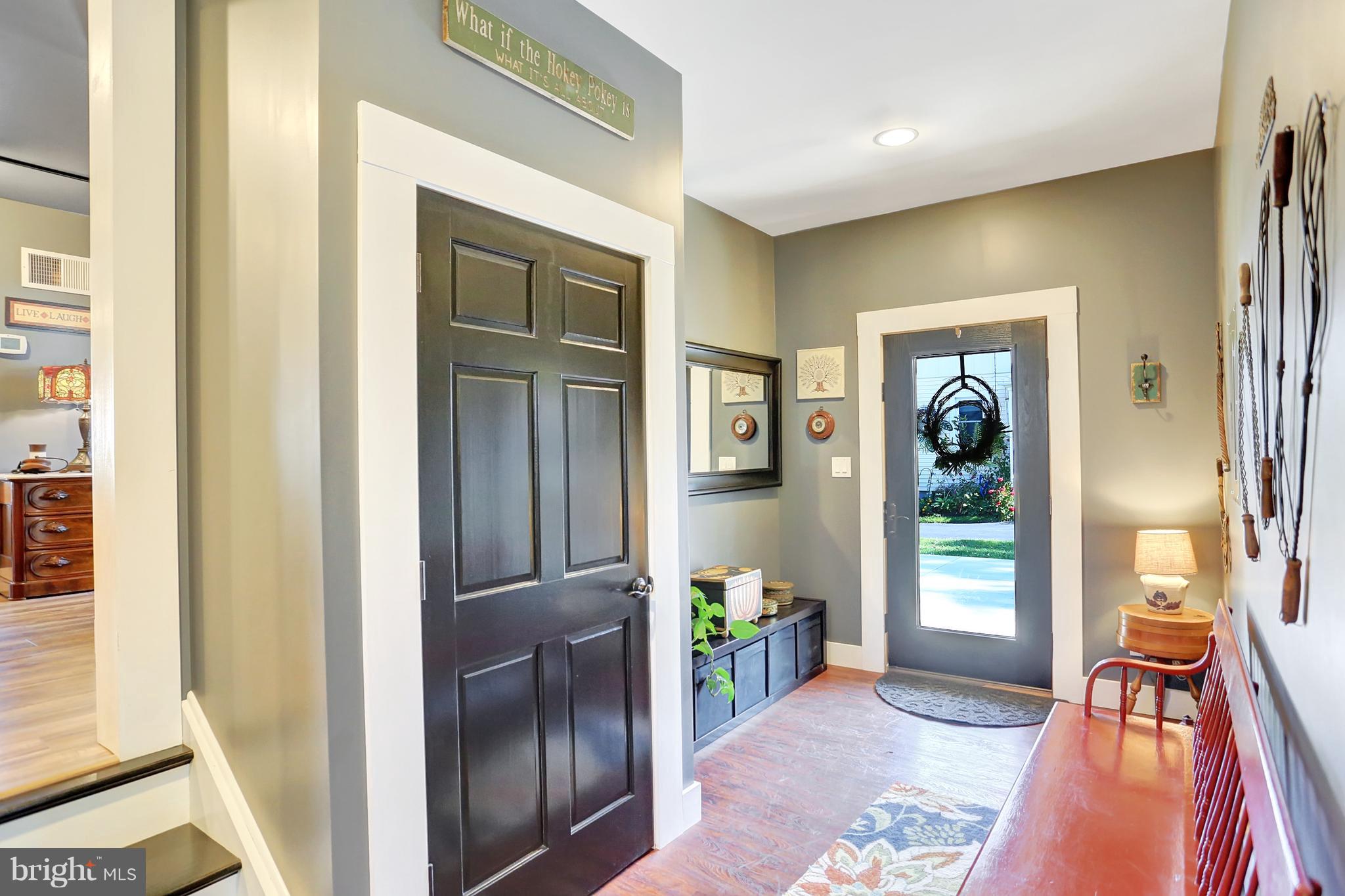 34 East Lemon Street Lititz, PA 17543 - Photo 11 of 54