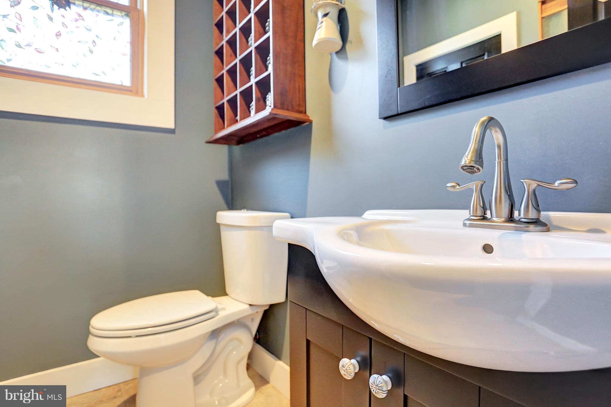 34 East Lemon Street Lititz, PA 17543 - Photo 13 of 54