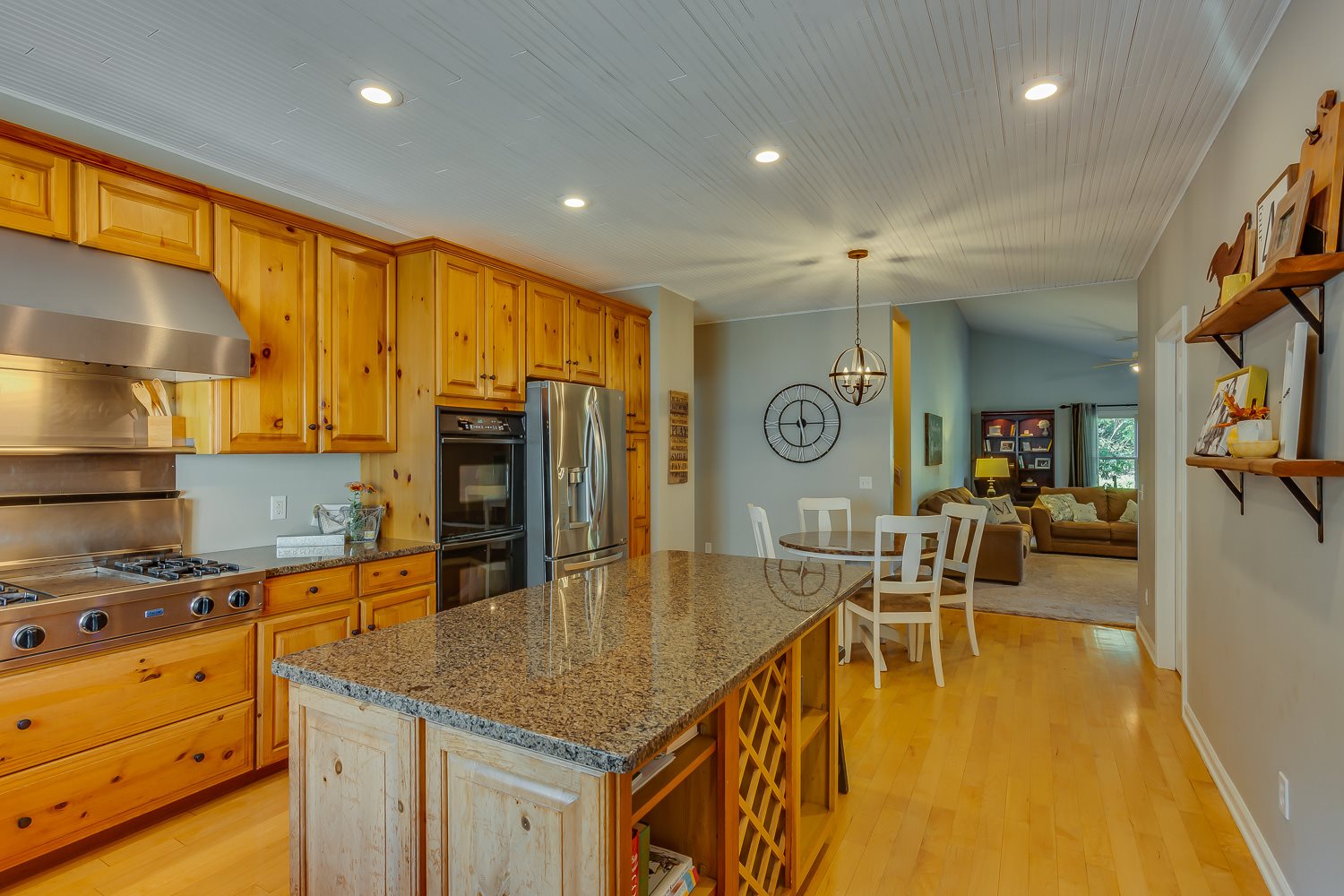 65620 Oak Road North Liberty, IN 46554 - Photo 11 of 36 Gallery Image 11