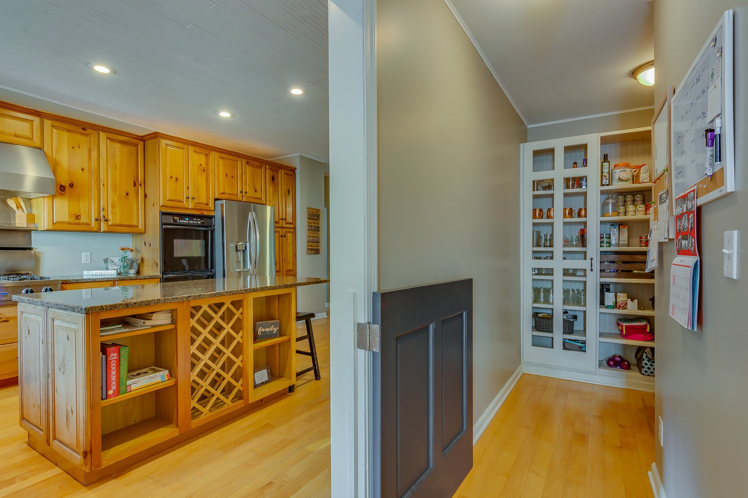 65620 Oak Road North Liberty, IN 46554 - Photo 12 of 36 Gallery Image 12