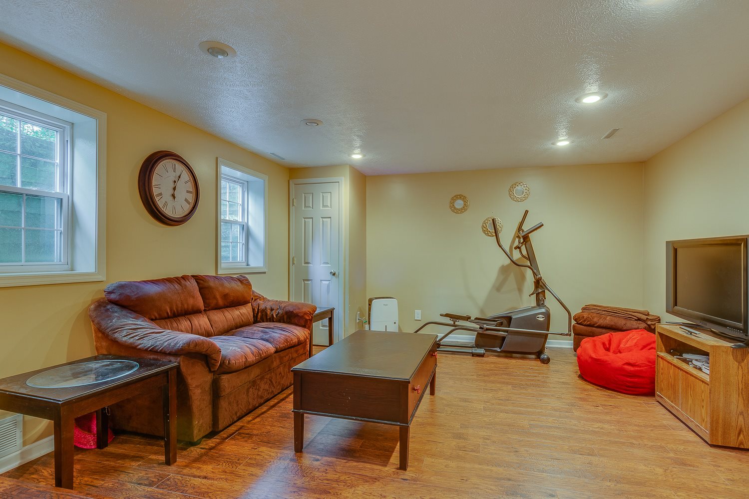 65620 Oak Road North Liberty, IN 46554 - Photo 31 of 36 Gallery Image 31
