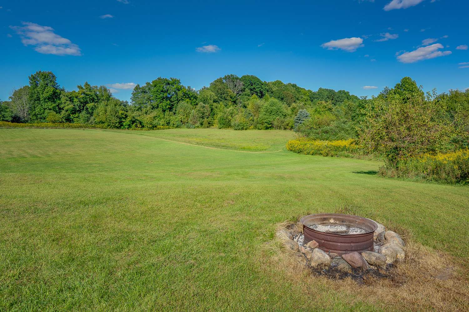 65620 Oak Road North Liberty, IN 46554 - Photo 35 of 36 Gallery Image 35