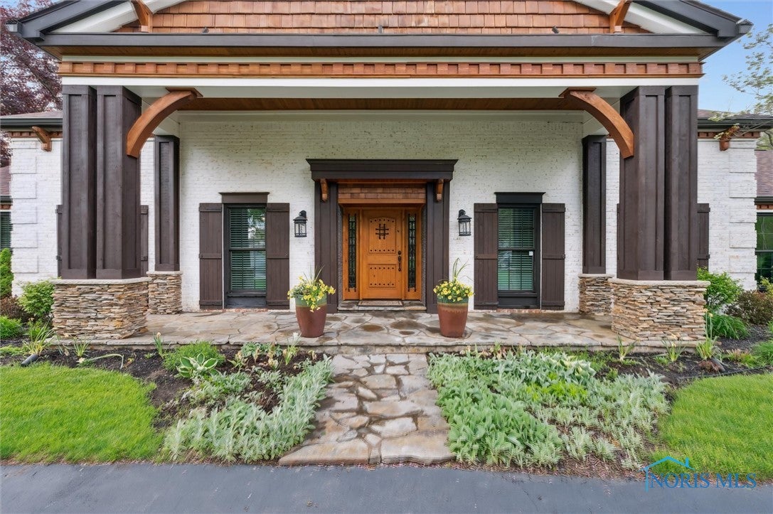 5263 Cambrian Road Toledo, OH 43623 - Photo 4 of 50 Gallery Image 4