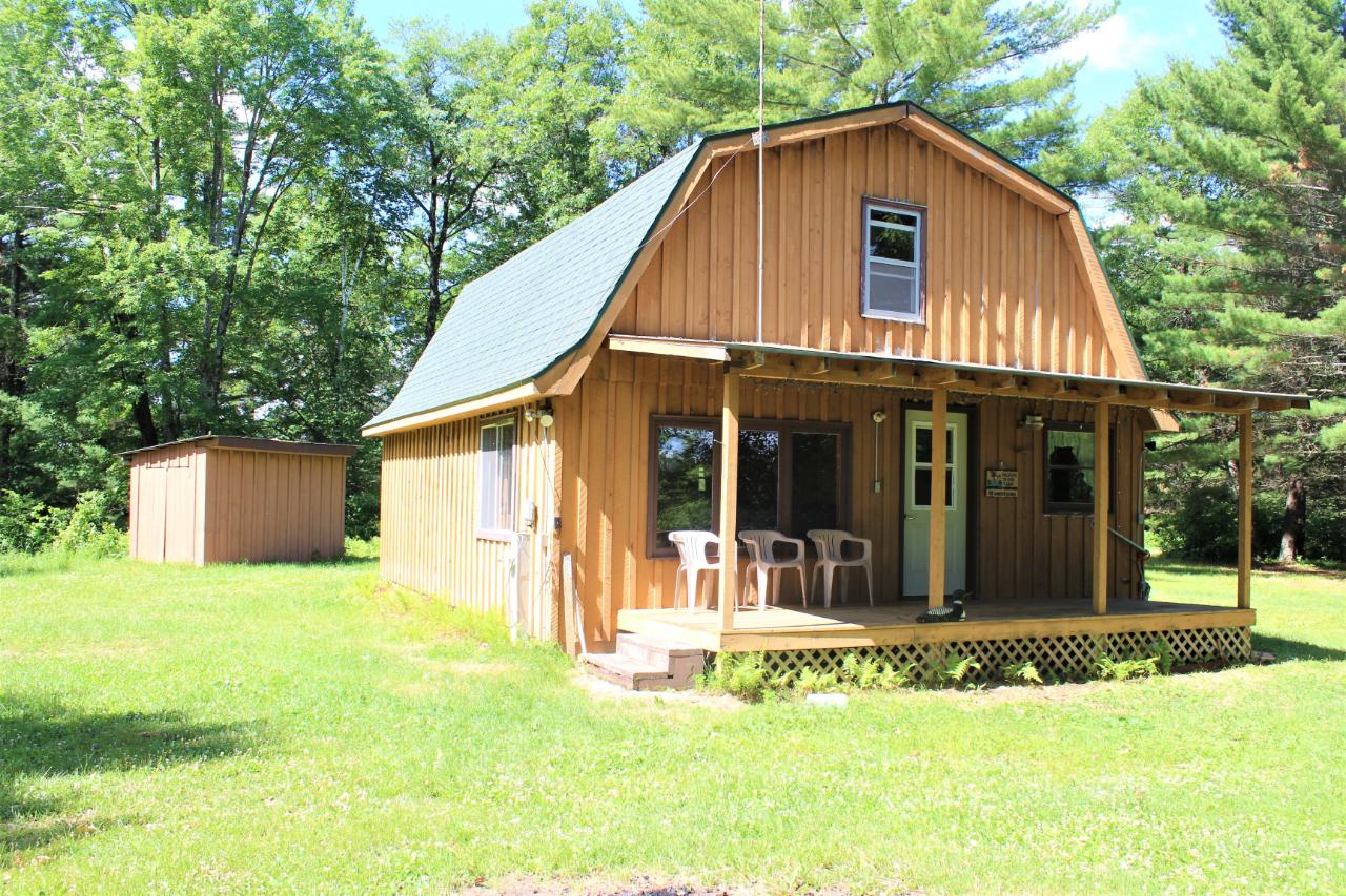 N15400 Smiley Road Amberg, WI 54102 - Photo 2 of 71 Gallery Image 2