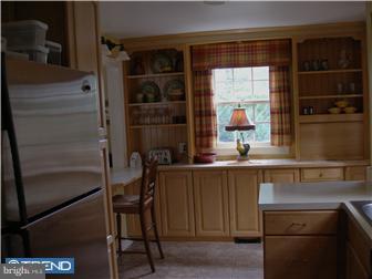 861 Valley View Road Flourtown, PA 19031 - Photo 4 of 12 Gallery Image 4