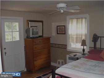861 Valley View Road Flourtown, PA 19031 - Photo 9 of 12 Gallery Image 9