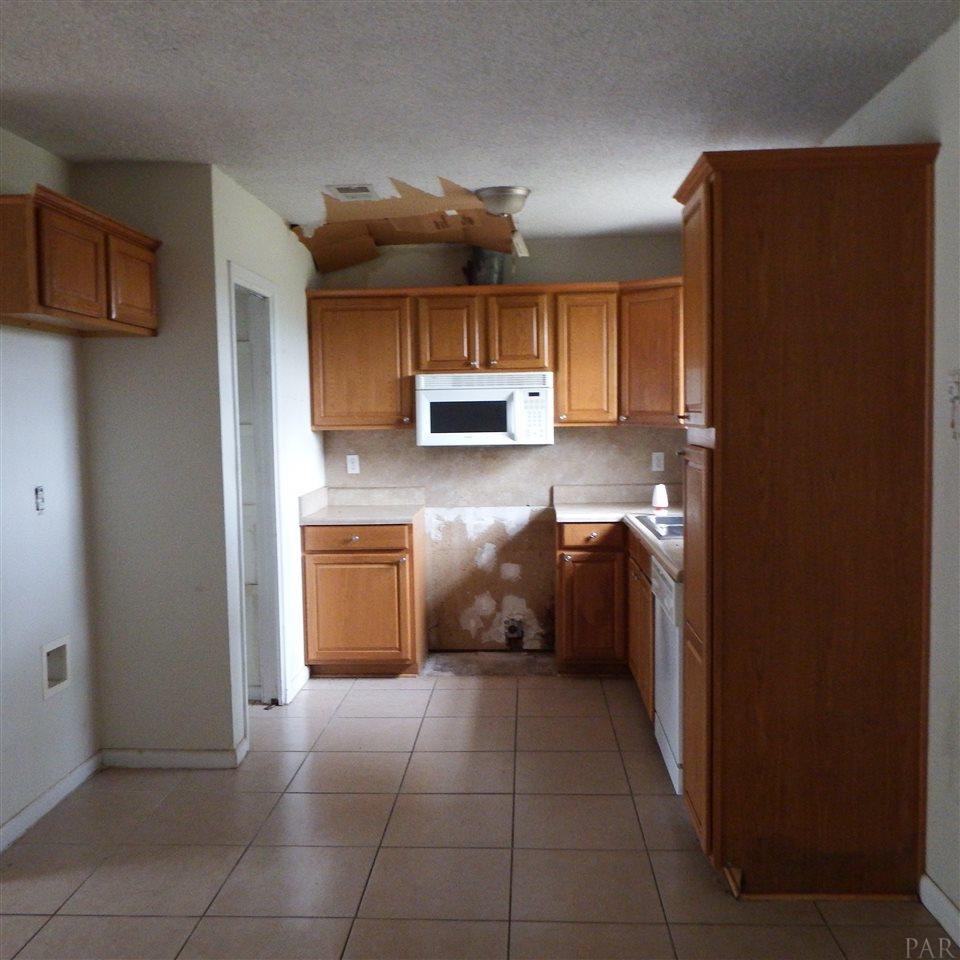 6965 Oakcliff Road Pensacola, FL 32526 - Photo 7 of 9 Gallery Image 7