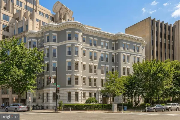 $375,000 | 1300 Massachusetts Avenue Northwest, Unit 303, Washington, DC 20005