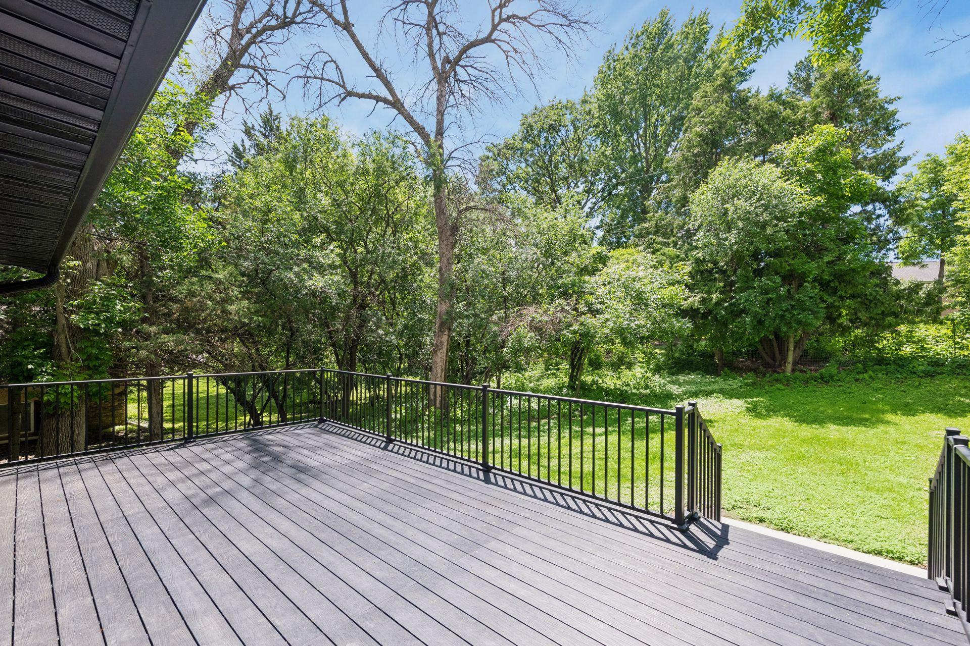 2720 Sandpiper Trail Excelsior, MN 55331 - Photo 37 of 47