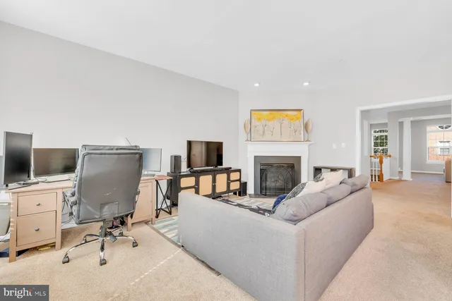 $457,900 | 2595 Eastbourne Drive, Woodbridge, VA 22191