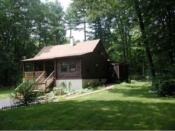 23 Clark Road Londonderry, NH 03053 - Photo 1 of 5