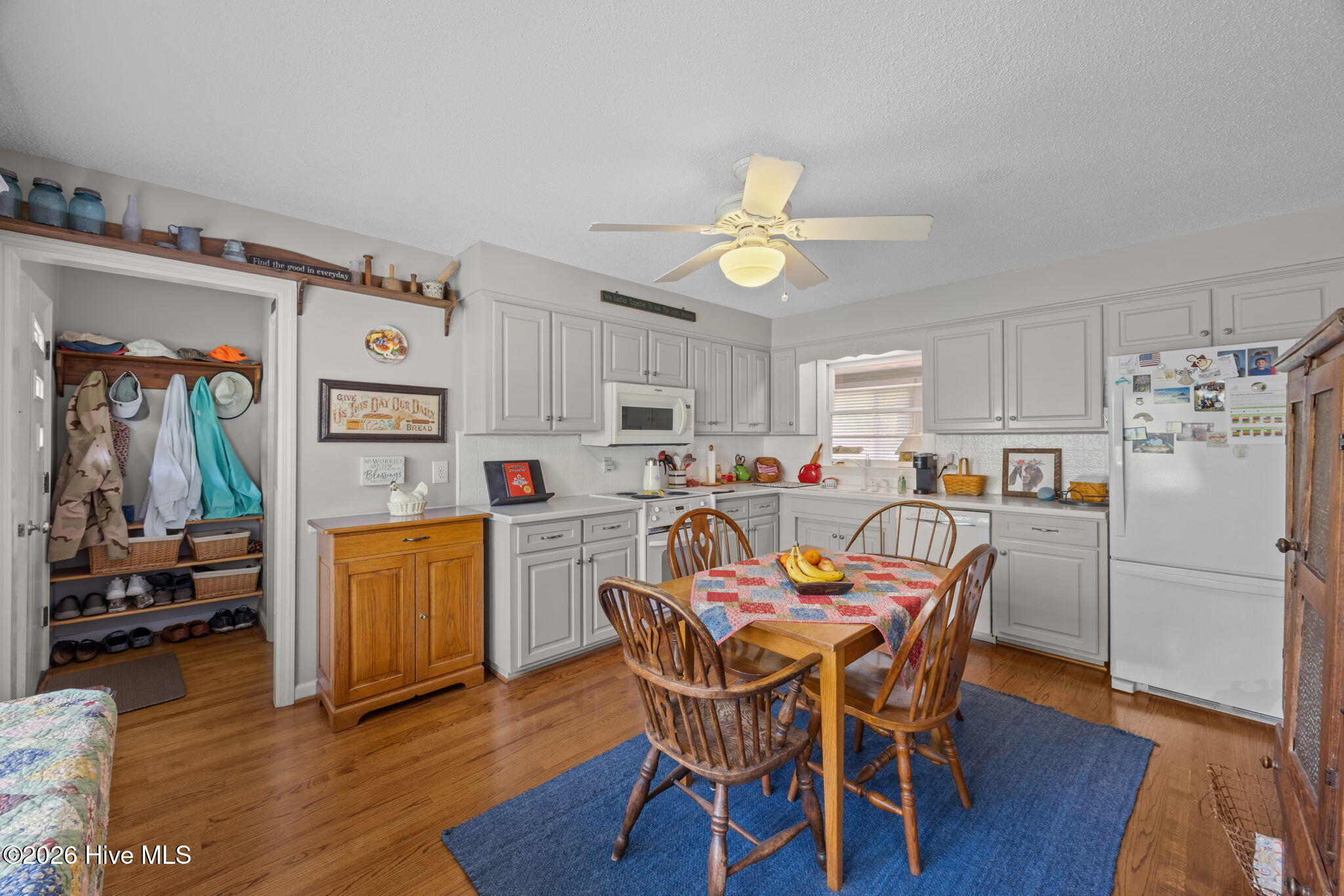 3020 Red Fox Road Trent Woods, NC 28562 - Photo 16 of 52 28-web-or-mls-0C0A9035