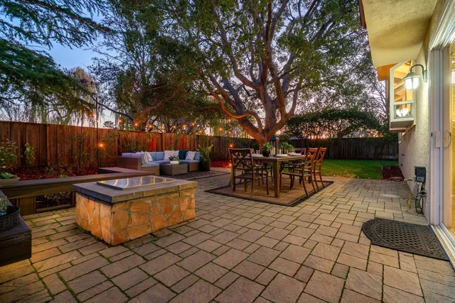 $2,550,000 | 600 Bainbridge Street, Foster City, CA 94404