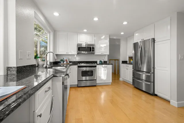 $2,550,000 | 600 Bainbridge Street, Foster City, CA 94404