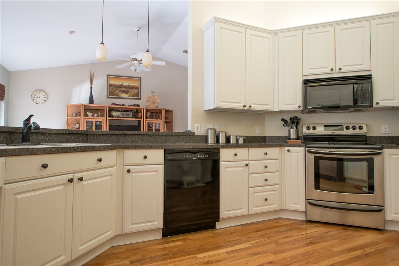 10961 Luna Point Road Tallahassee, FL 32312 - Photo 20 of 36 Gallery Image 20