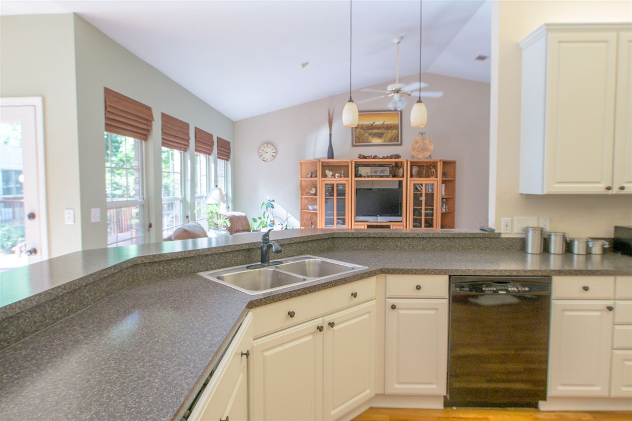 10961 Luna Point Road Tallahassee, FL 32312 - Photo 27 of 36 Gallery Image 27