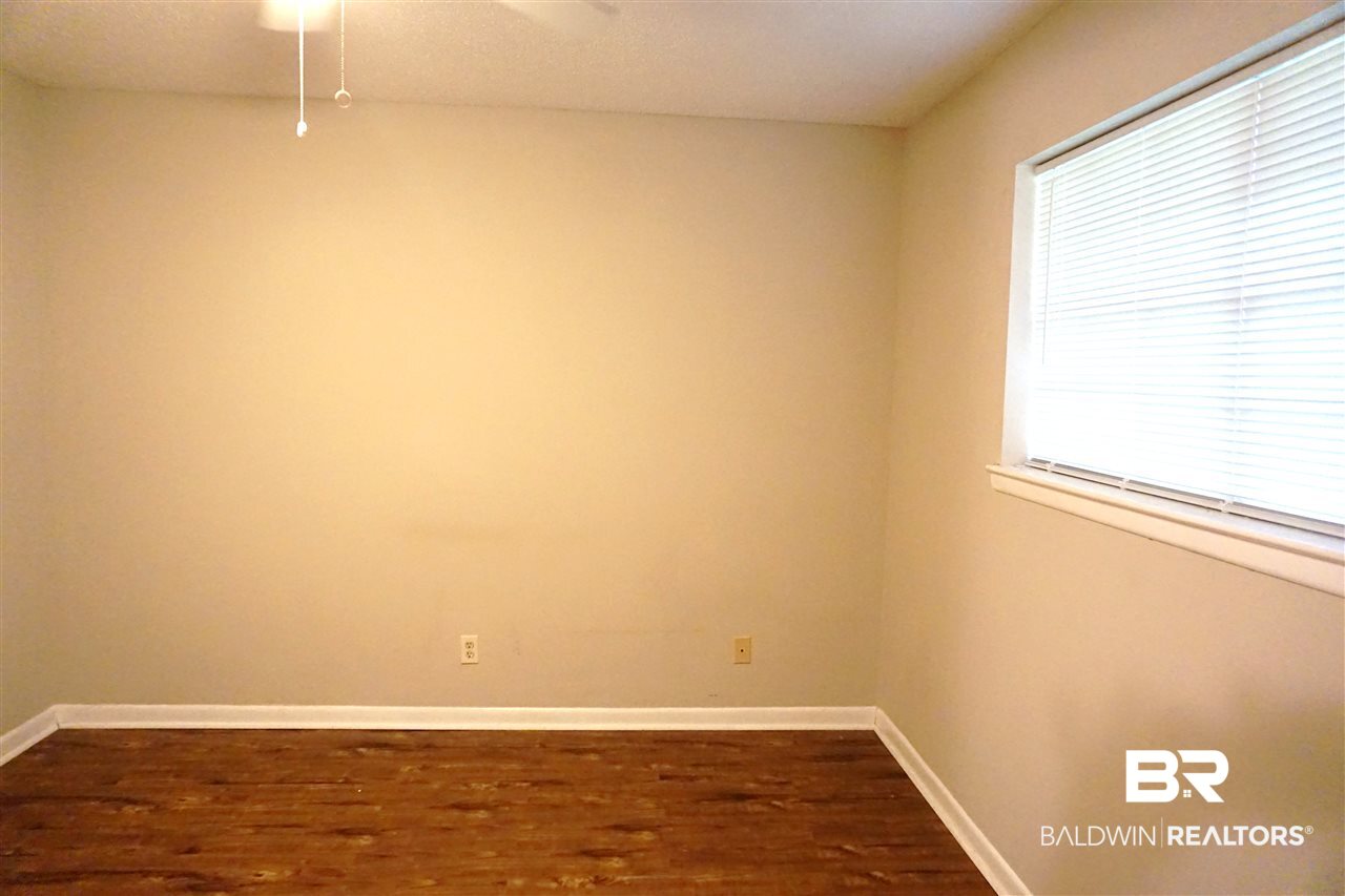 116 Vanderbilt Drive Mobile, AL 36608 - Photo 17 of 35