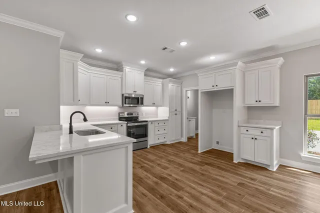 $299,500 | 24 Atkinson Road, Sumrall, MS 39482