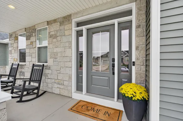 $925,000 | 4070 Great Bridge Drive, DeForest, WI 53532