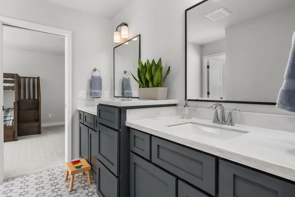 $925,000 | 4070 Great Bridge Drive, DeForest, WI 53532