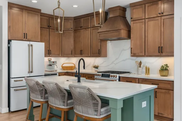 $925,000 | 4070 Great Bridge Drive, DeForest, WI 53532