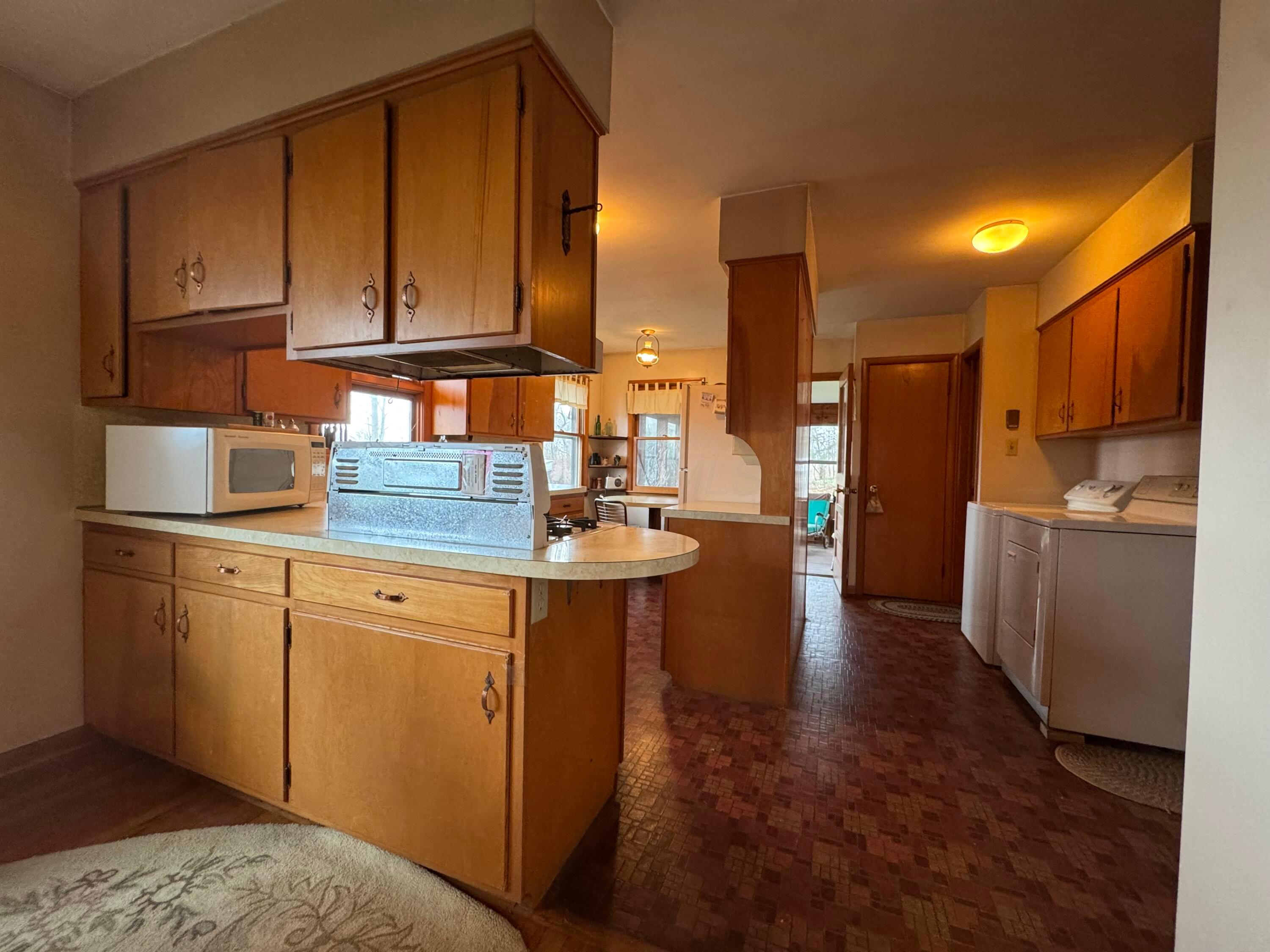 3090 Melick Road Utica, OH 43080 - Photo 17 of 36 IMG_1002