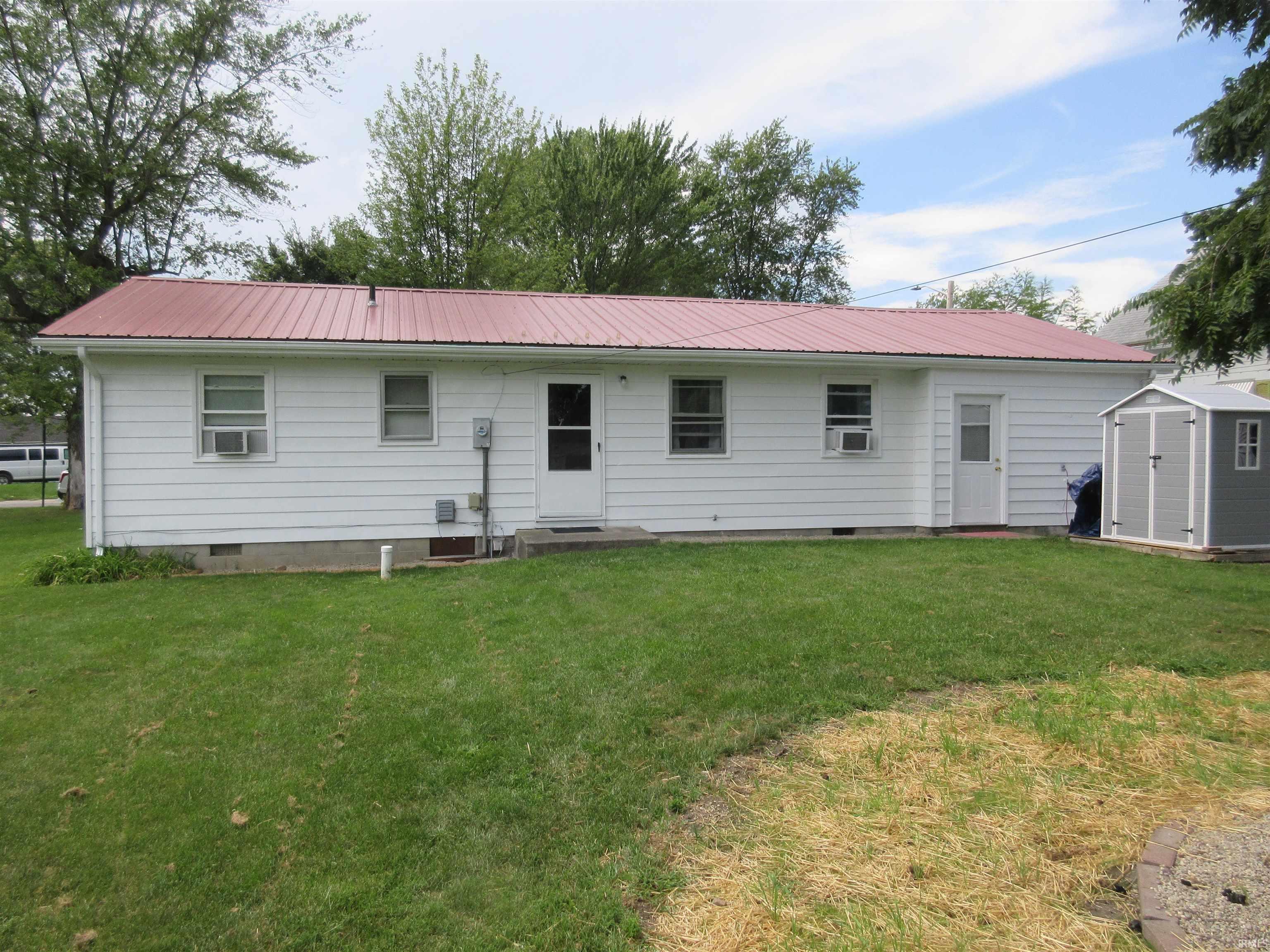 433 Line Street Decatur, IN 46733 - Photo 2 of 17