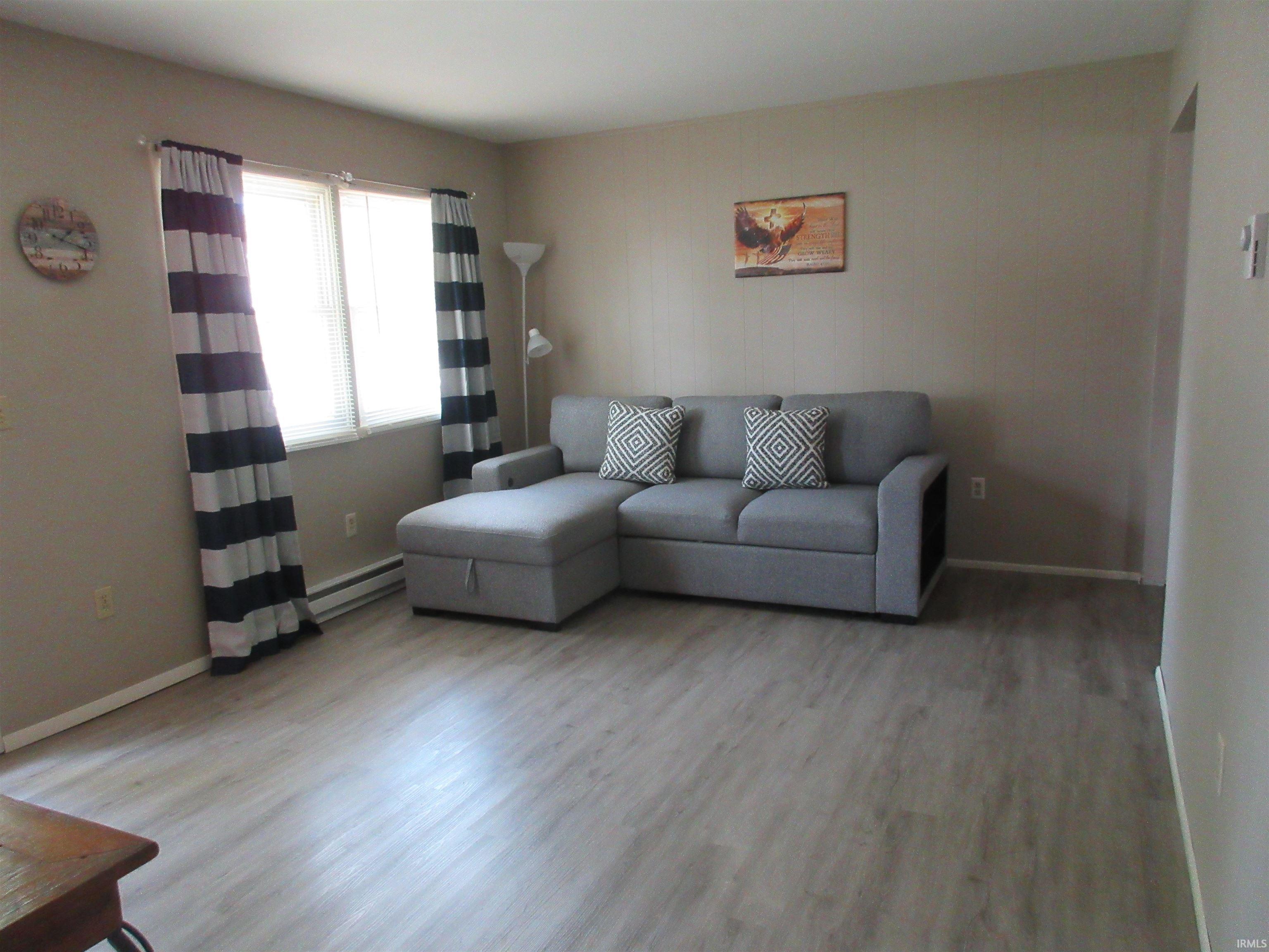 433 Line Street Decatur, IN 46733 - Photo 4 of 17