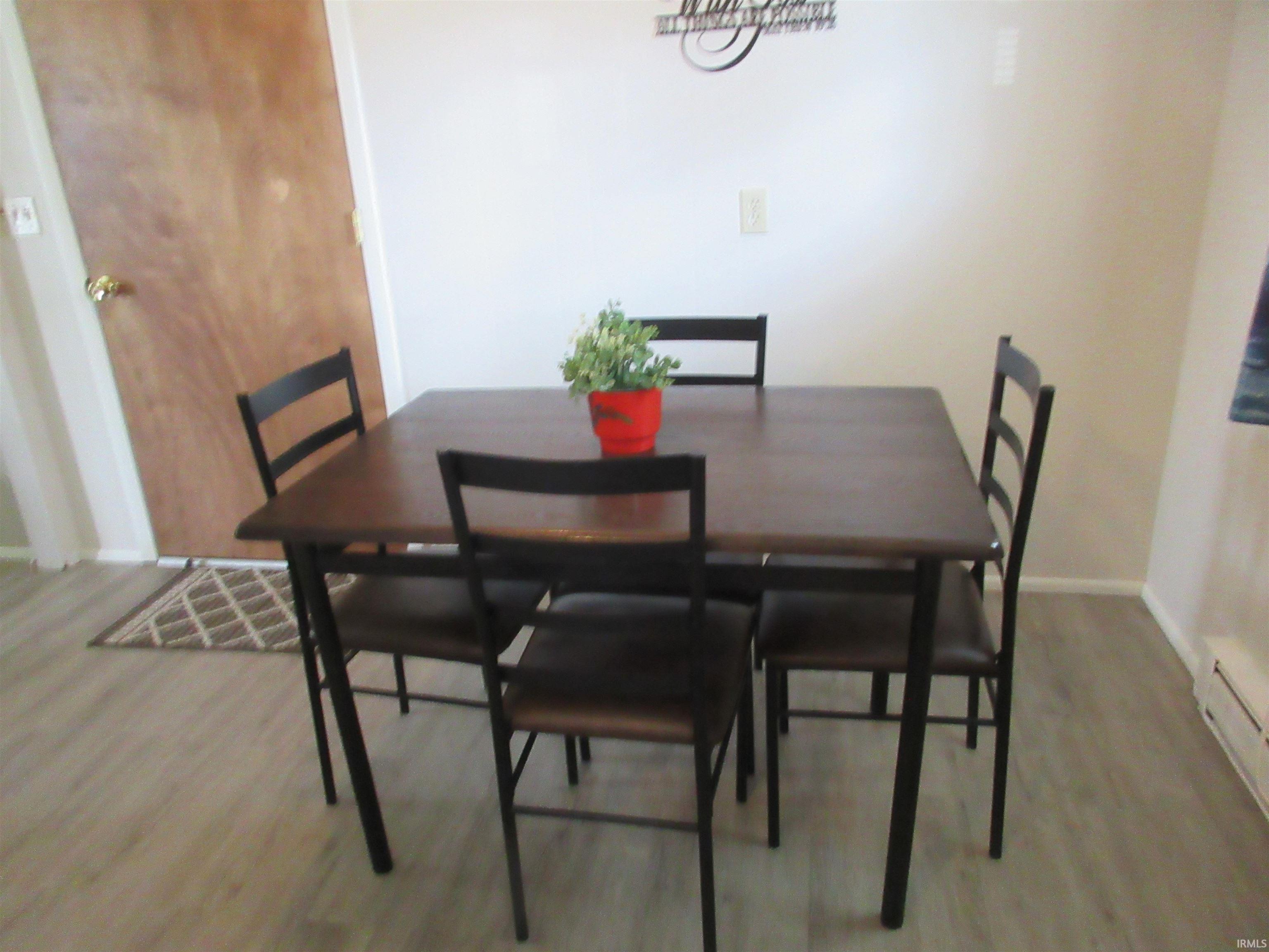 433 Line Street Decatur, IN 46733 - Photo 9 of 17