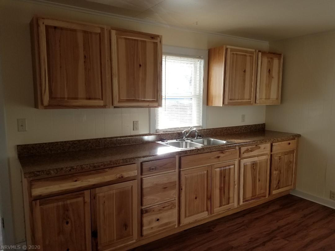 3859 Oldtown Road Shawsville, VA 24162 - Photo 29 of 30 Gallery Image 29