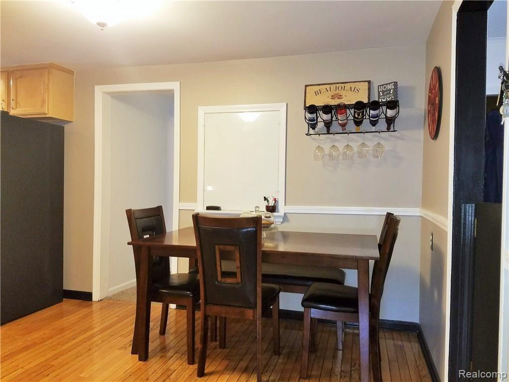 21592 Springhill Street Romulus, MI 48174 - Photo 16 of 31