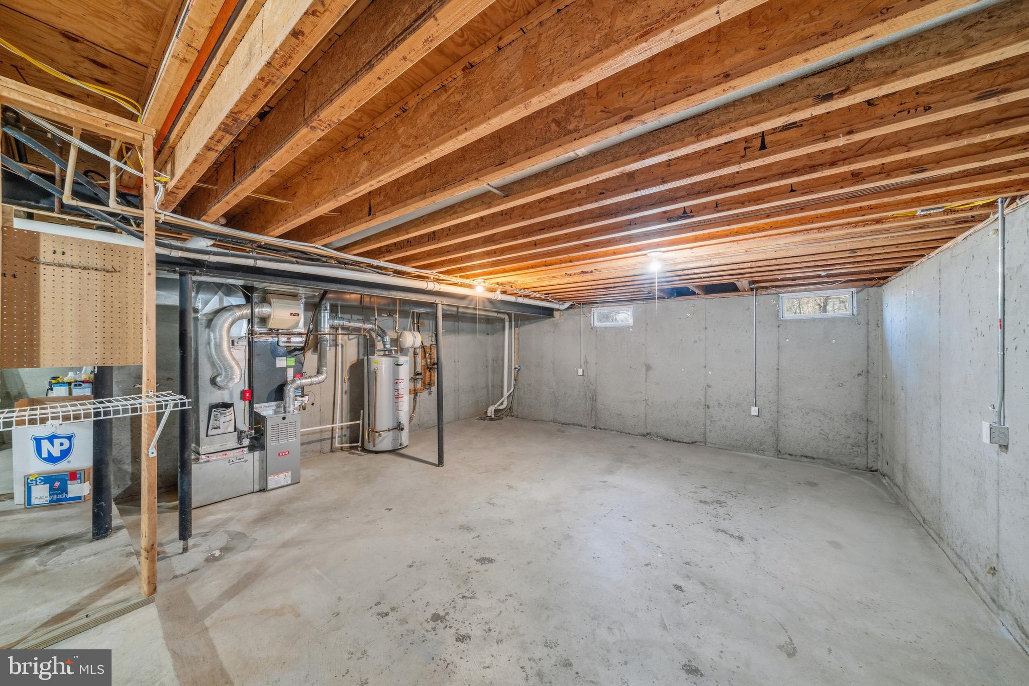 18700 Olney Mill Road Olney, MD 20832 - Photo 65 of 86 a view of a room with wooden roof