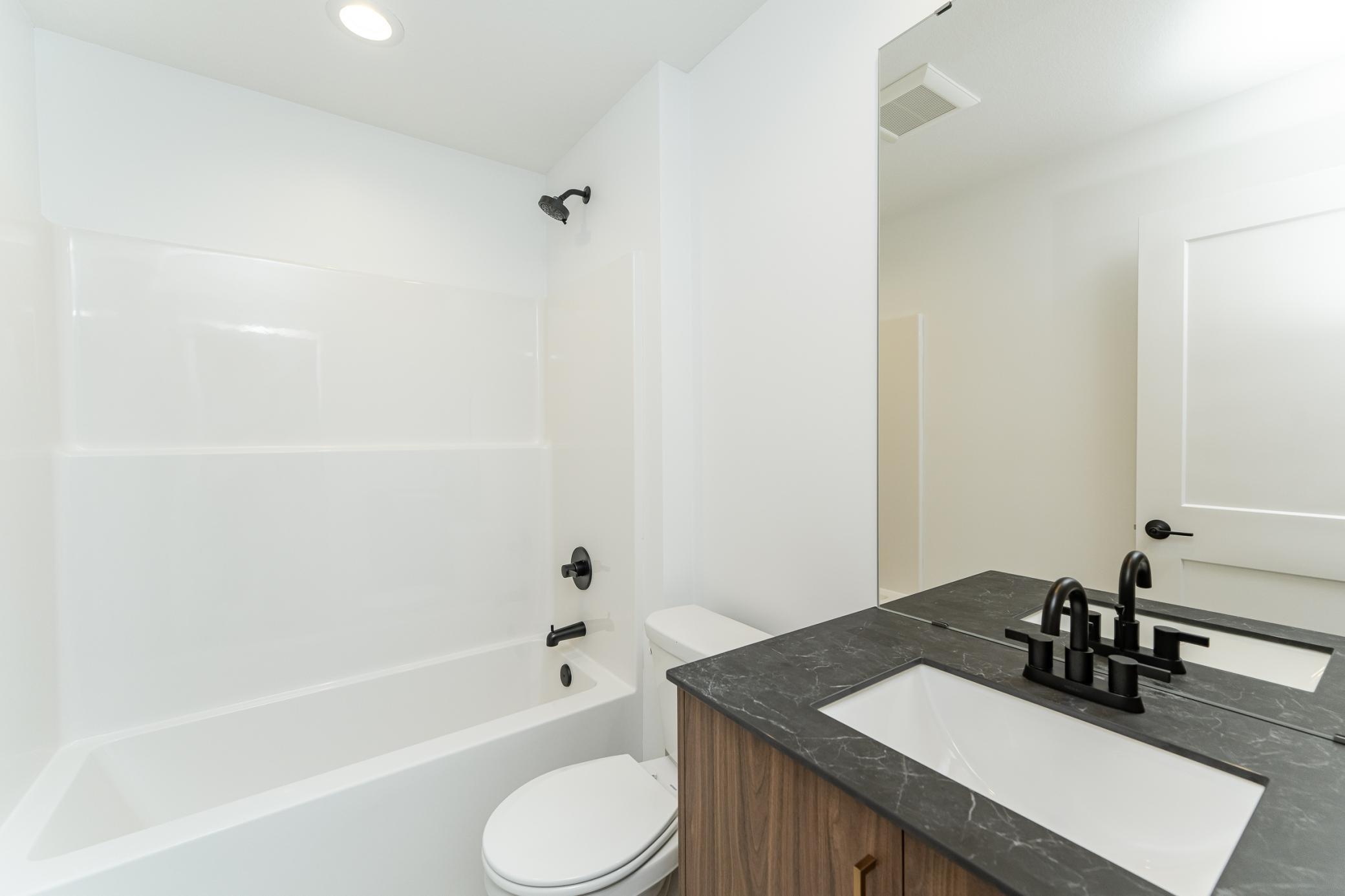 1113 Century Village Lane Northeast Rochester, MN 55906 - Photo 15 of 21