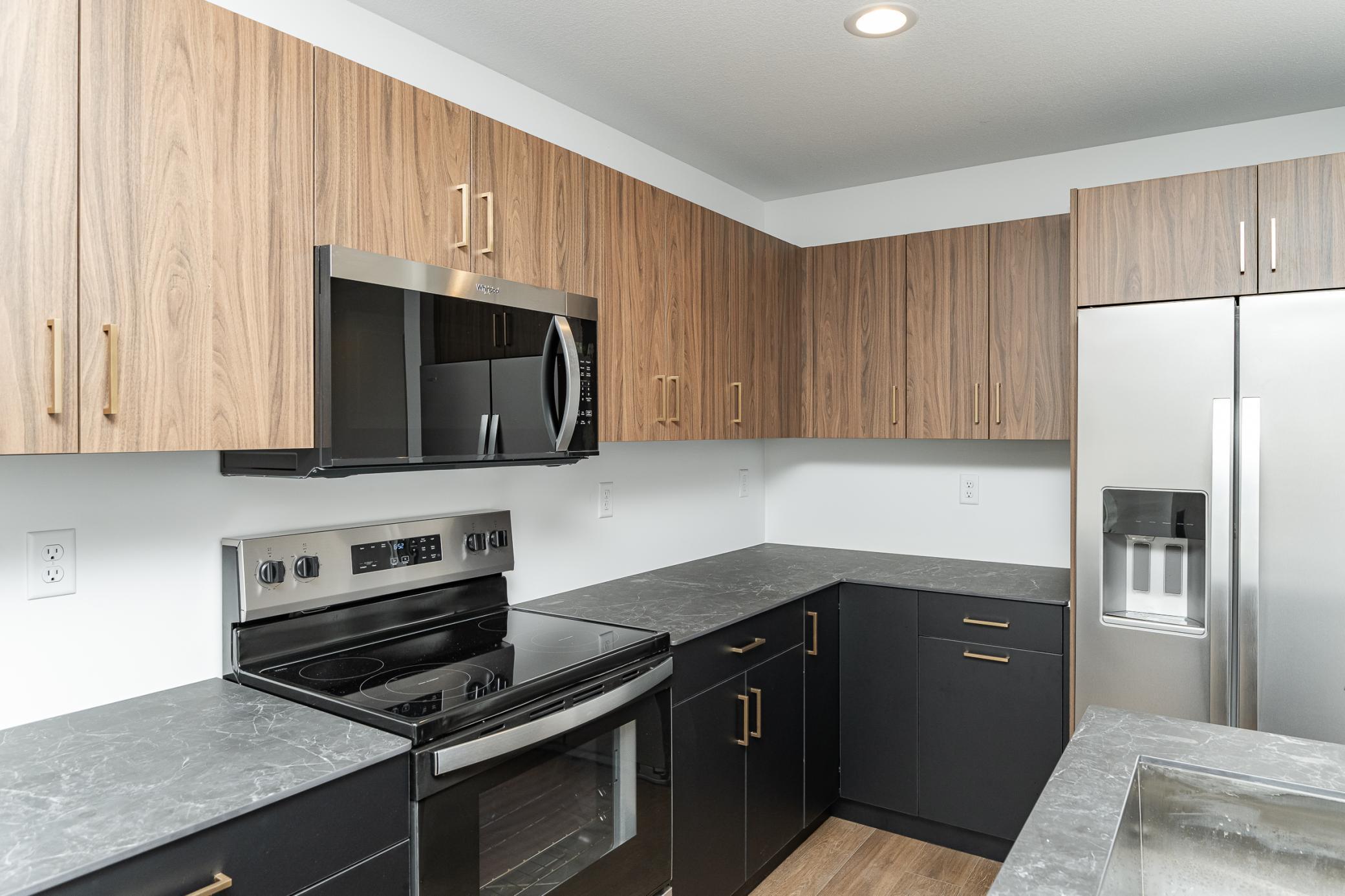 1113 Century Village Lane Northeast Rochester, MN 55906 - Photo 5 of 21