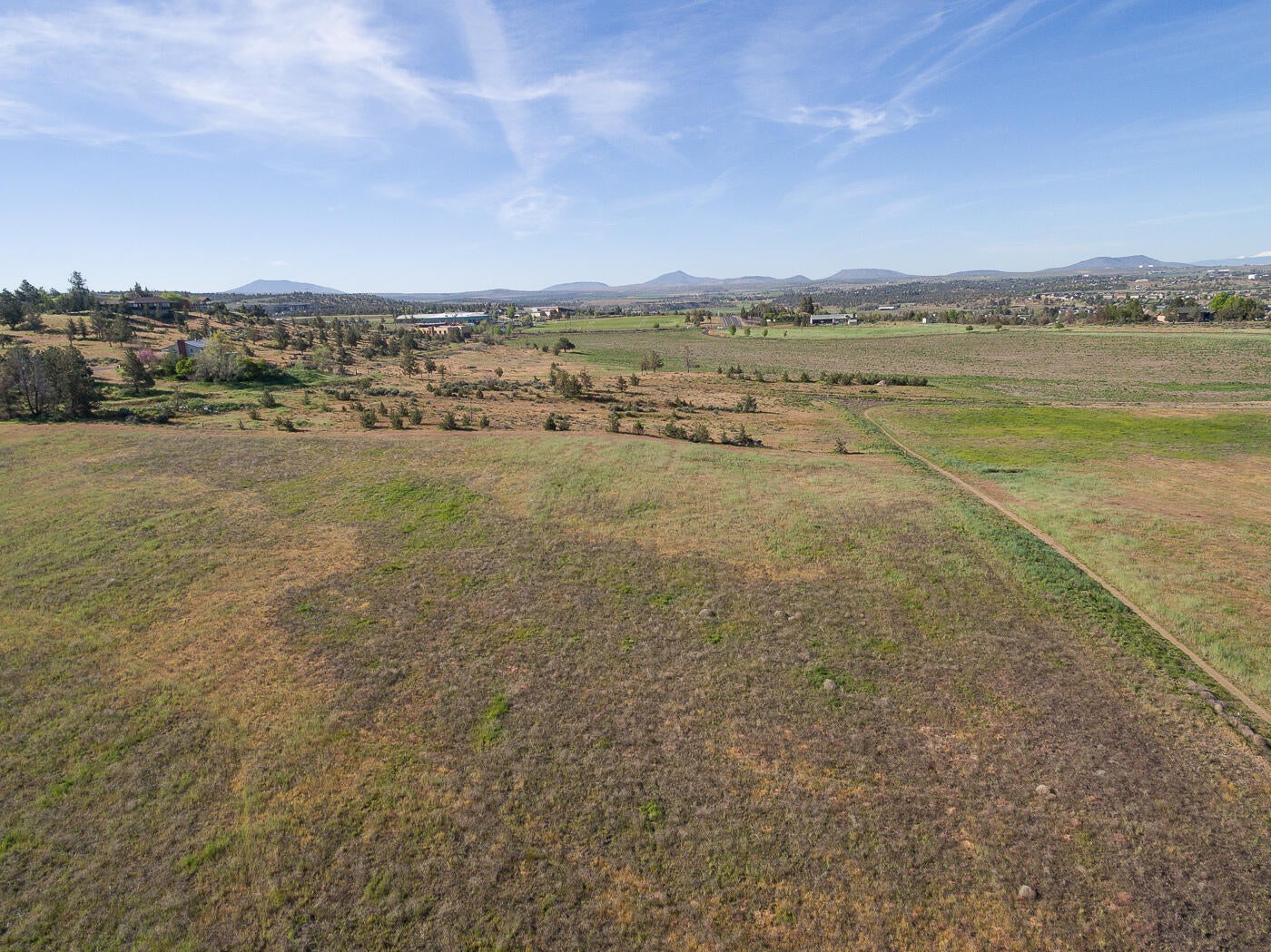 1190 Northeast Richards Lane Madras, OR 97741 - Photo 48 of 60 Richards Lane_Eric-26
