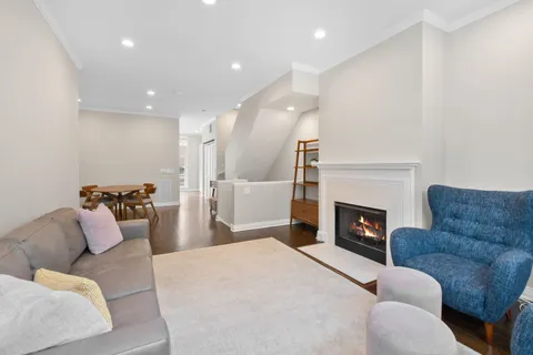 $970,000 | 1738 South Indiana Avenue, Chicago, IL 60616