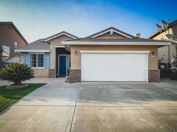 $547,500 | 127 Argillite Avenue, Lathrop, CA 95330