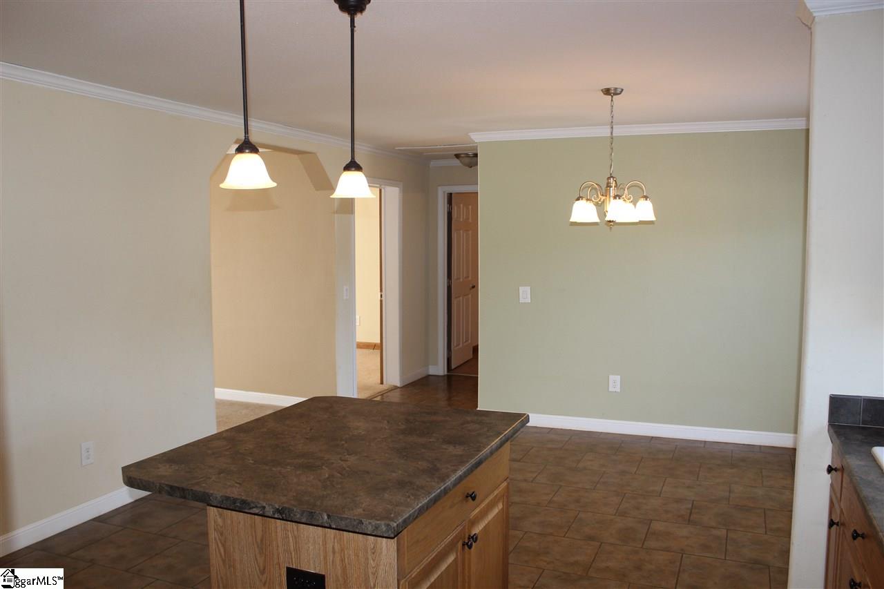 129 Lickville Road Belton, SC 29627 - Photo 6 of 15 Gallery Image 6