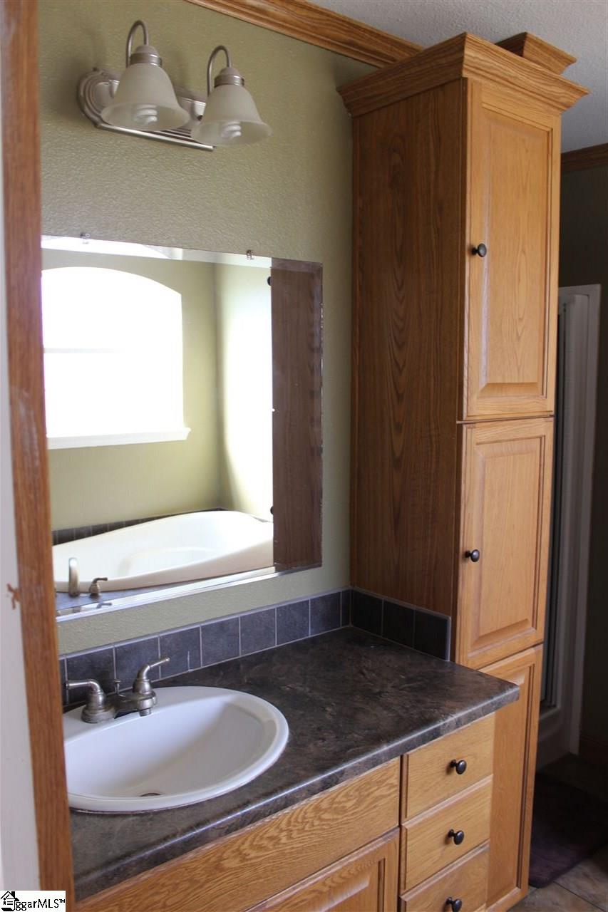 129 Lickville Road Belton, SC 29627 - Photo 10 of 15 Gallery Image 10