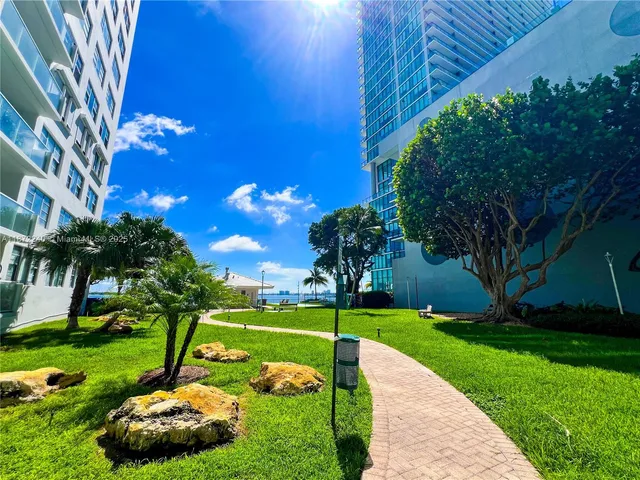 $435,000 | 3301 Northeast 5th Avenue, Unit 110, Miami, FL 33137