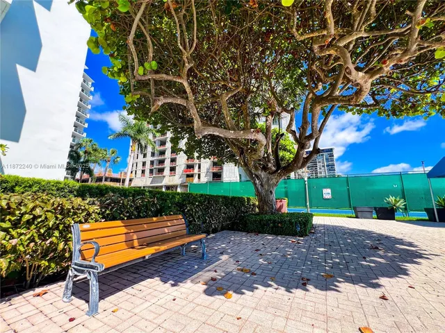 $435,000 | 3301 Northeast 5th Avenue, Unit 110, Miami, FL 33137