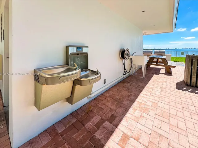 $435,000 | 3301 Northeast 5th Avenue, Unit 110, Miami, FL 33137