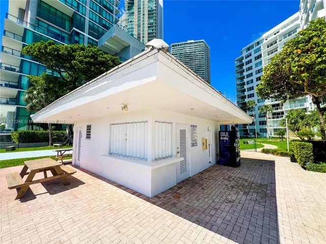 $435,000 | 3301 Northeast 5th Avenue, Unit 110, Miami, FL 33137