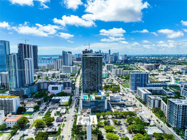 $435,000 | 3301 Northeast 5th Avenue, Unit 110, Miami, FL 33137