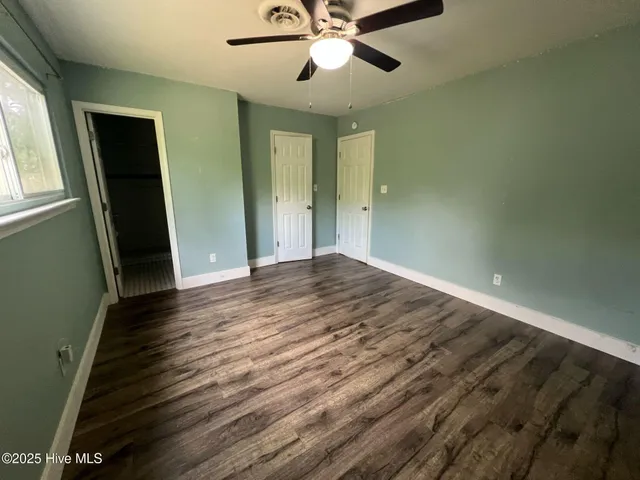 $1,600 | 200 North Willow Lane, Jacksonville, NC 28546