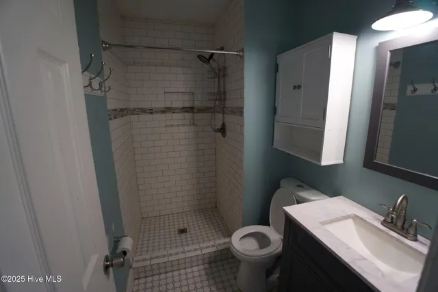 $1,600 | 200 North Willow Lane, Jacksonville, NC 28546