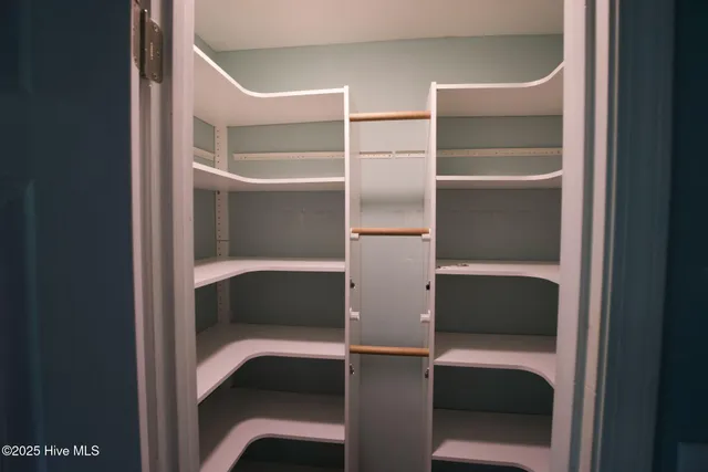 $1,600 | 200 North Willow Lane, Jacksonville, NC 28546